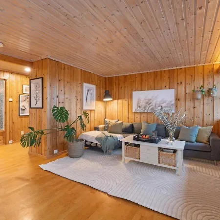 Familievennlig Hus Naer Badestrand Og Sentrum Appartement *