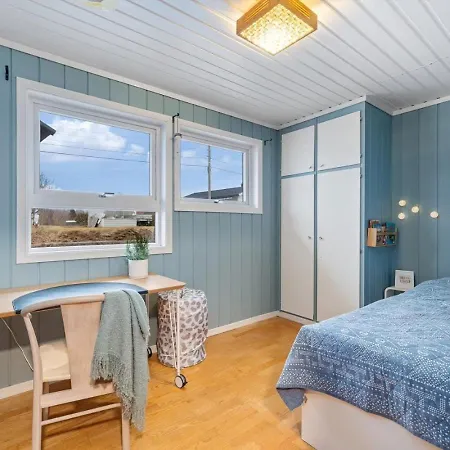 Familievennlig Hus Naer Badestrand Og Sentrum Appartement Larvik