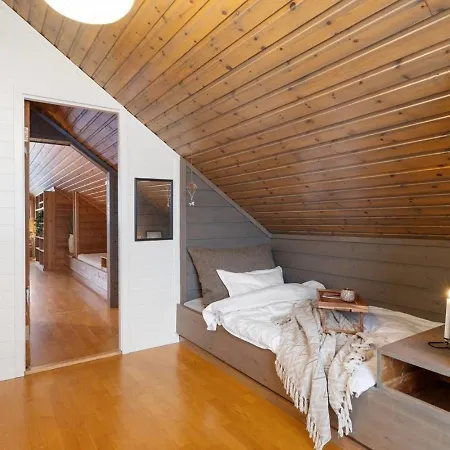 Familievennlig Hus Naer Badestrand Og Sentrum Appartement Larvik