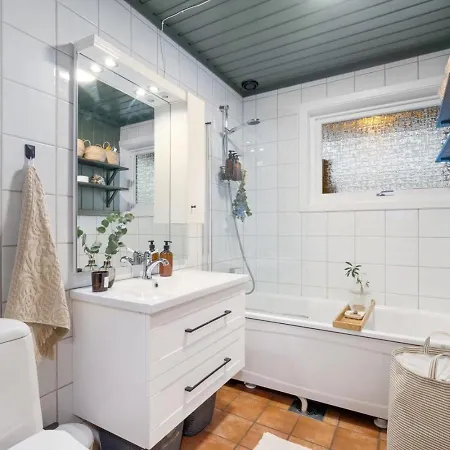 Familievennlig Hus Naer Badestrand Og Sentrum アパート